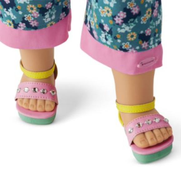 NEW American Girl WORLD TRAVELER IN JAPAN OUTFIT Tank Pants Sandals Headband BOX - Picture 3 of 7